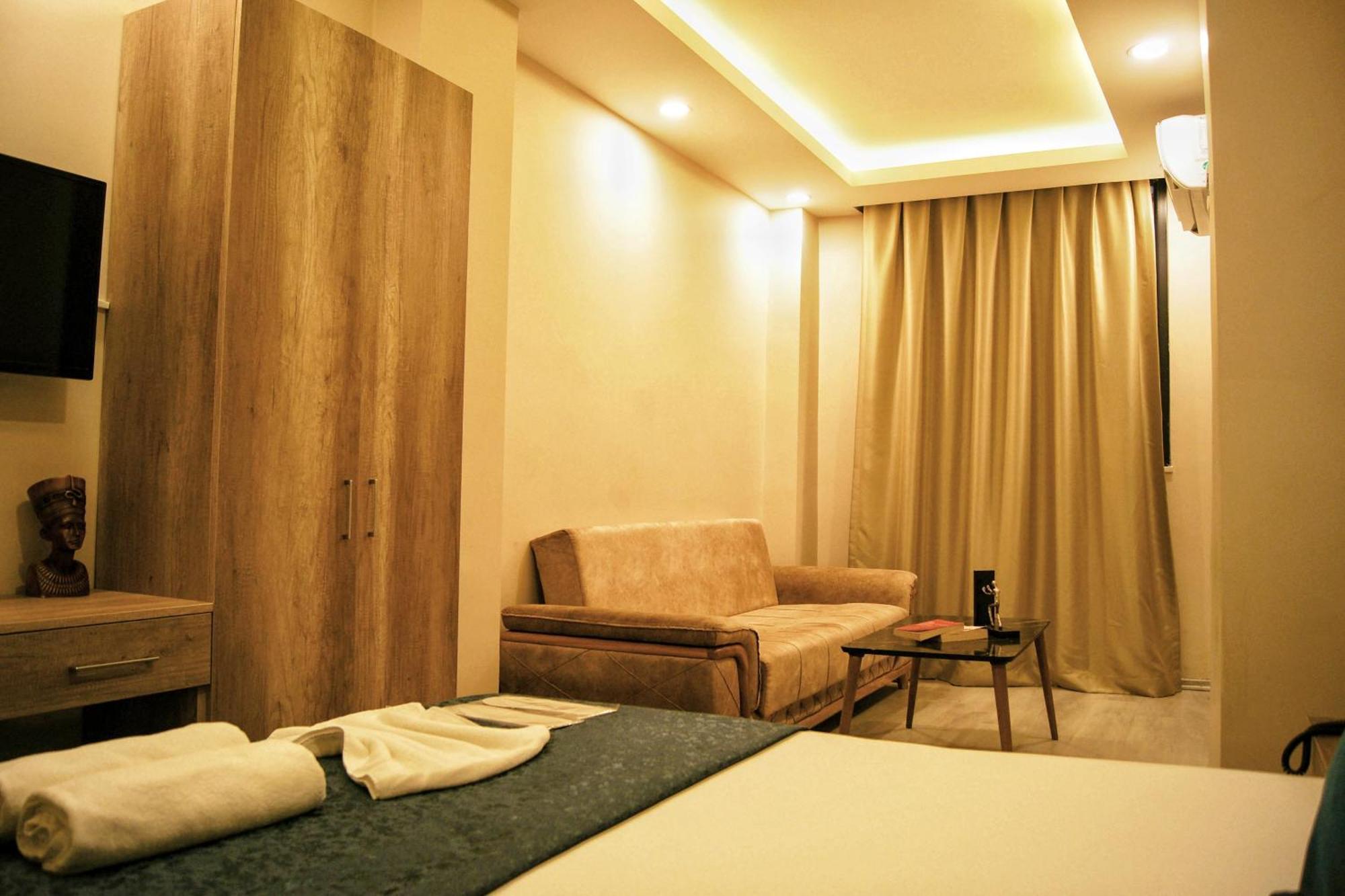 Destinia Pera Hotel Istanbul Exterior photo